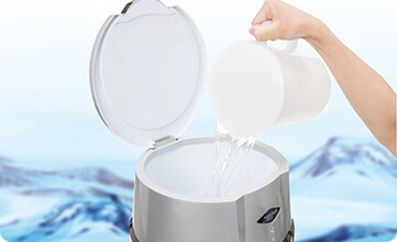 アクアバンクのウォーターサーバーは水道水を注ぐだけ